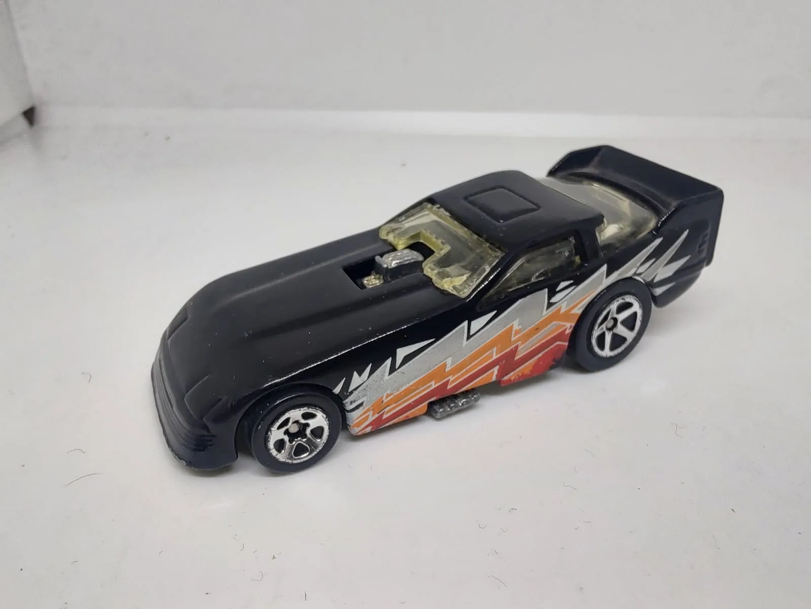 Funny car negro — molde por confirmar