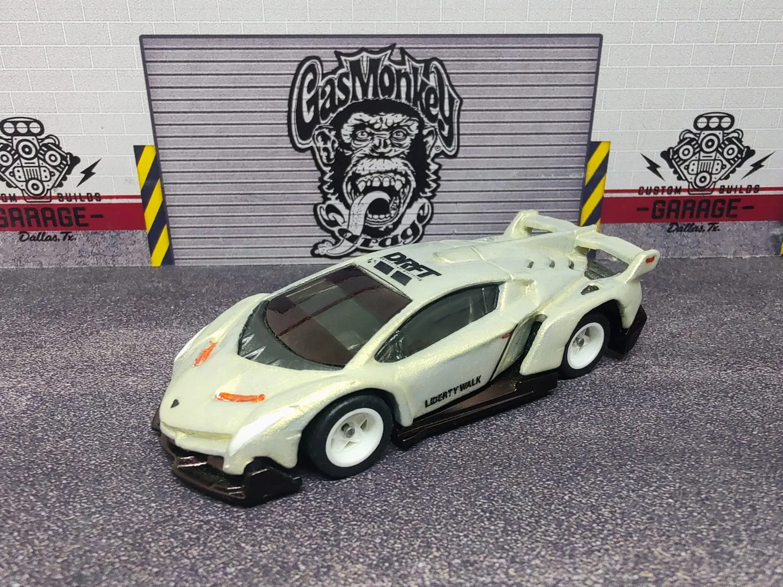 Lamborghini Veneno Blanco Custom